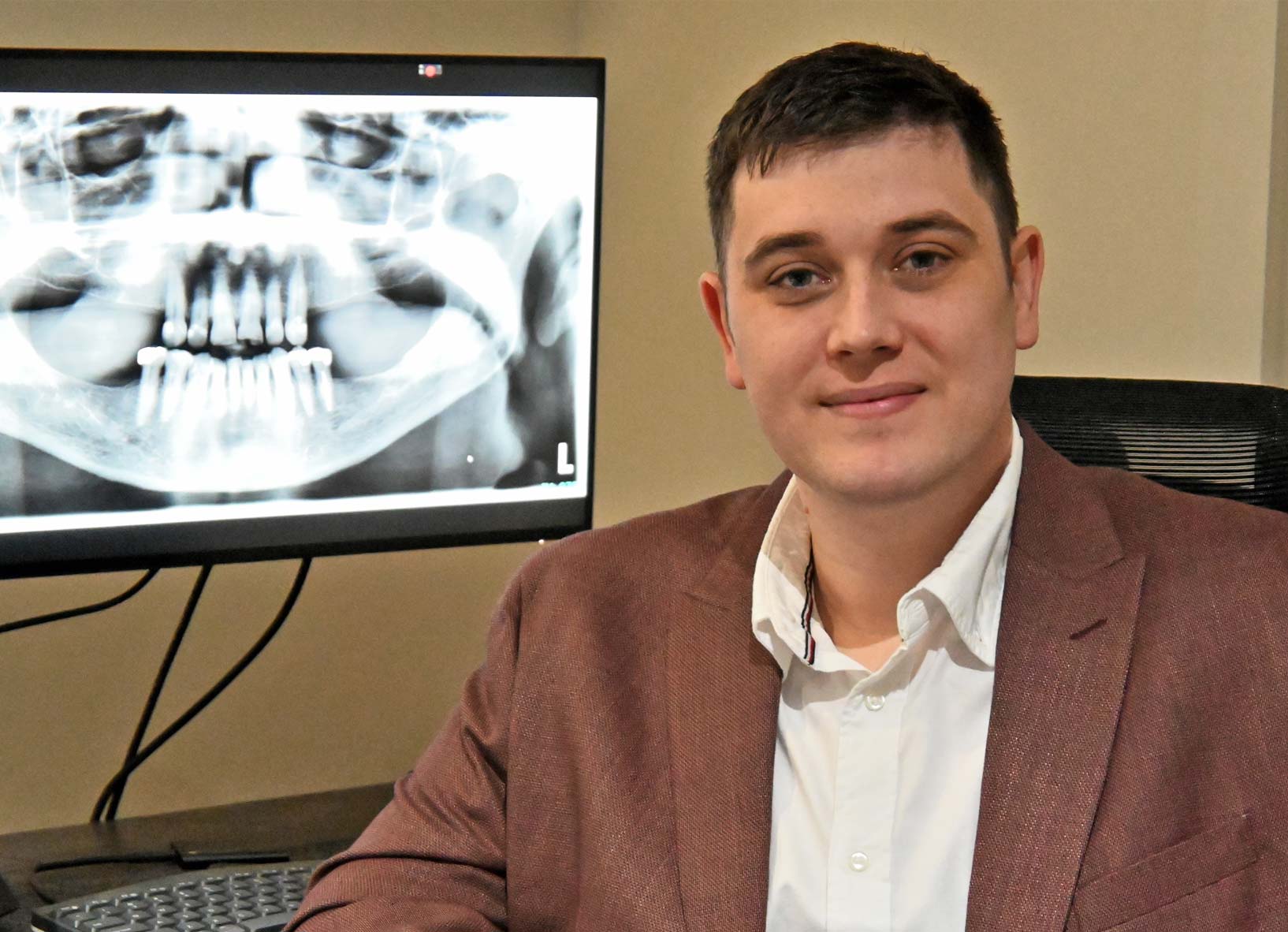 Oral And Maxillofacial Radiologists - Dr Jake Samuels